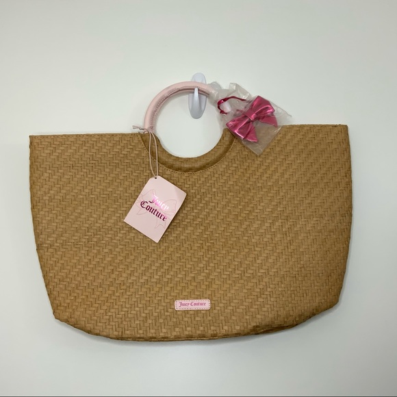 Juicy Couture Handbags - Juicy Couture Straw Bag. (NWT)